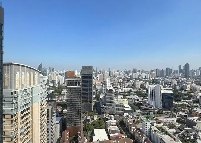 Private Skyrise View On Thonglor * バンコク都